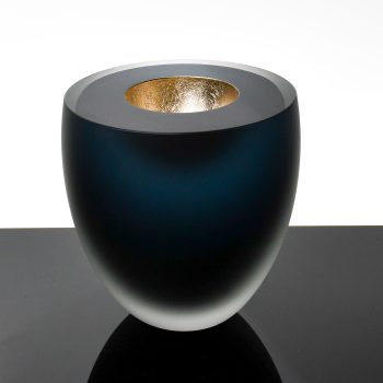 Gorudo Vase in Smoke by Charlie Macpherson